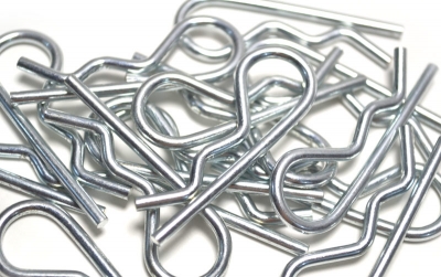 EC90 | Hitch Pin - Zinc Plated,  Wire Diameter - .093 / Length - 1 5/8" / I.D. - 3/8"  100 Per Bag